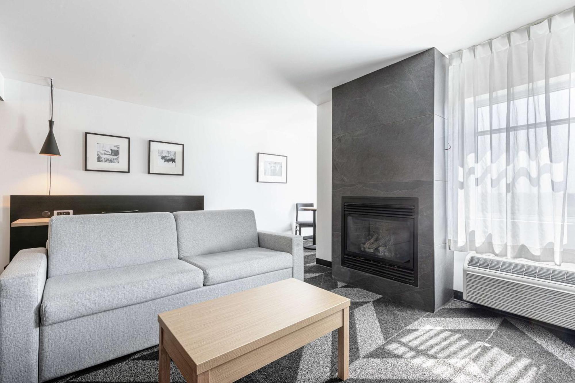 Doubletree By Hilton Quebec Resort Esterno foto